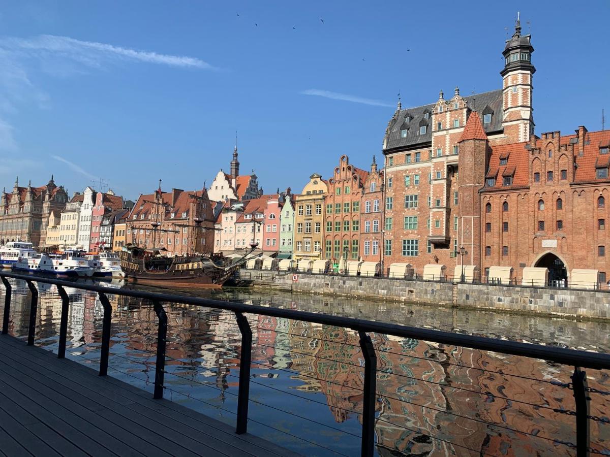 Baltic Riviera Apartments - Luxurious Apartment With Patio And River View Gdańsk Exterior foto